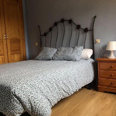 Apartamentos Turisticos Rio Gallego Canfranc Ngoại thất bức ảnh